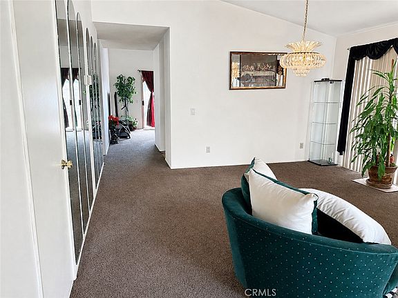 3rd image of 2736 Annapolis Cir