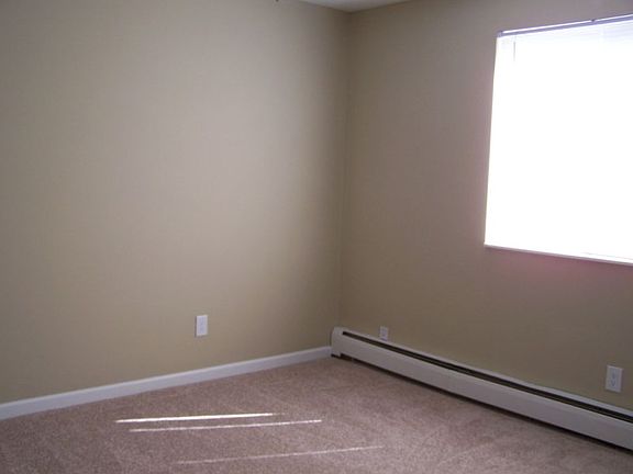 5th image of 2614 Montana Ave APT 5