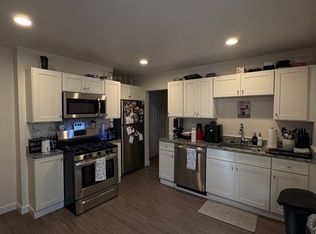 96 Falcon St Floor 1, Boston, MA 02128