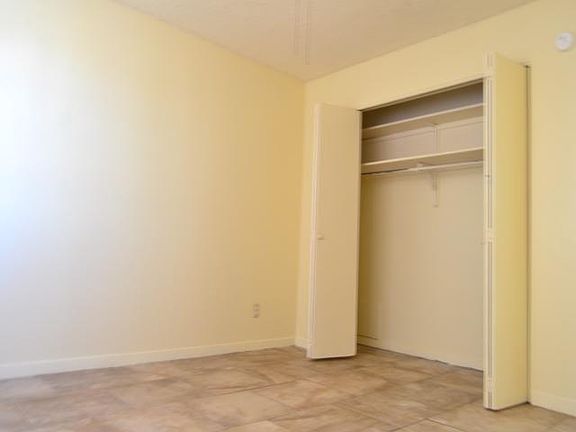 4th image of 6869 Enid Ct APT 65