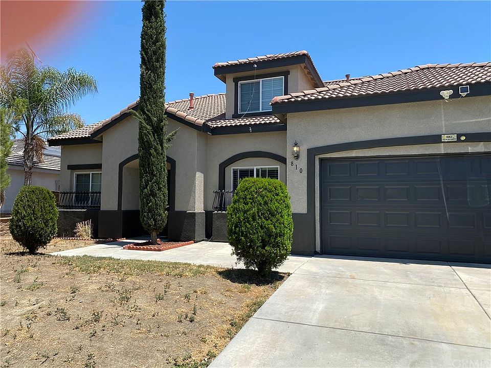 1st image of 810 Shiraz Dr
