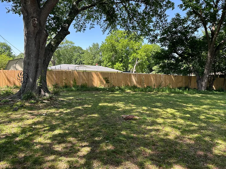 5138 Whitehall Ave — Photo 21