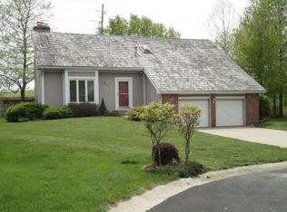 3502 NE Beechwood Cir, Lees Summit, MO 64064