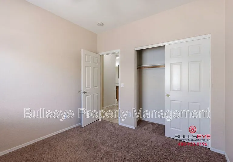 3736 E Woodside Way — Photo 16