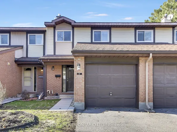 88 Clarkson Cres #65, Ottawa, ON K2L 3E2