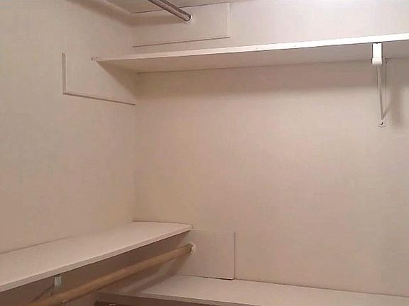 5th image of 9809 Richmond Ave Unit F14