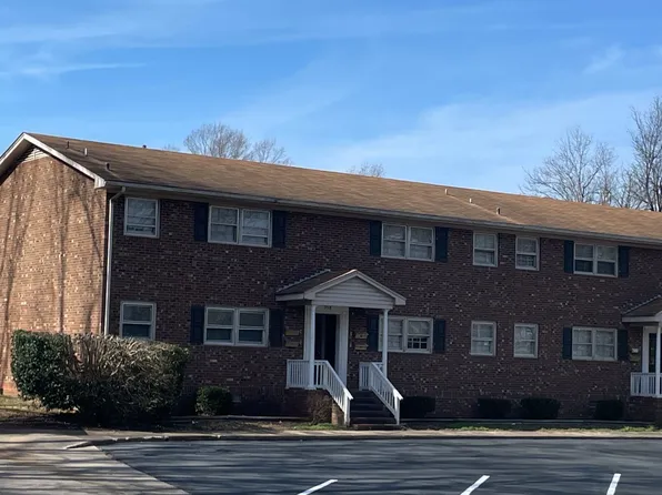 908 Center St APT B, Asheboro, NC 27203