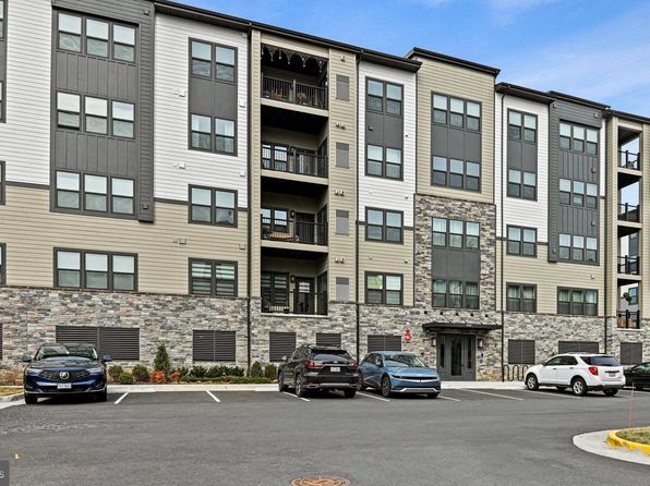 12880 Mosaic Park Way UNIT 1-J, Herndon, VA 20171