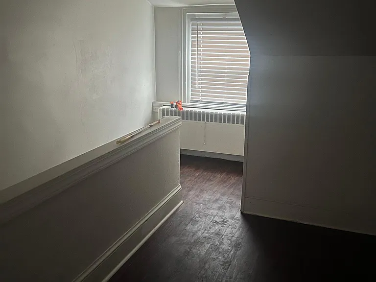 813 Douglass St #2 — Photo 3