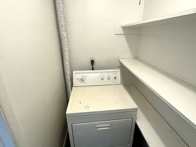 2351 S Locust St #C — Photo 14