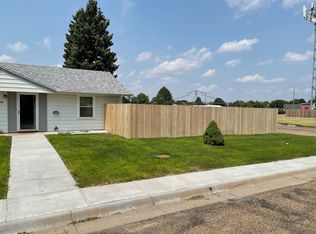 224 E 7th St, Goodland, KS 67735