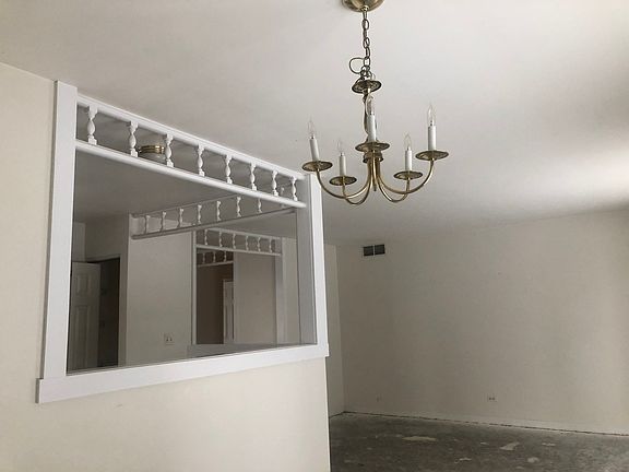 4th image of 800 Regina Ct #3