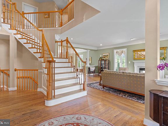 3rd image of 11411 Swains Creek Ct
