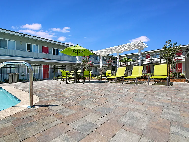 Bon Aire Apartments — Photo 32
