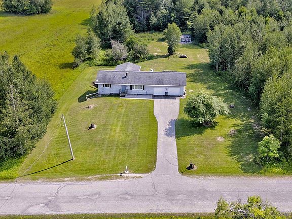 3rd image of 8071W Freeman Rd