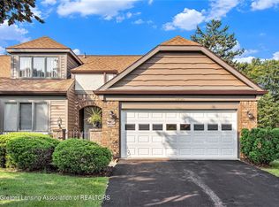 1906 Danbury E, Okemos, MI 48864