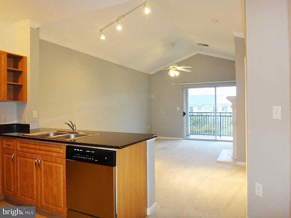 2nd image of 12929 Centre Park Cir APT 412