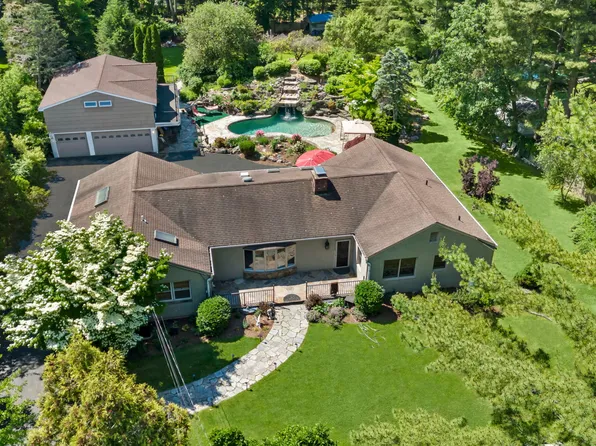121 Parry Road, Stamford, CT 06907