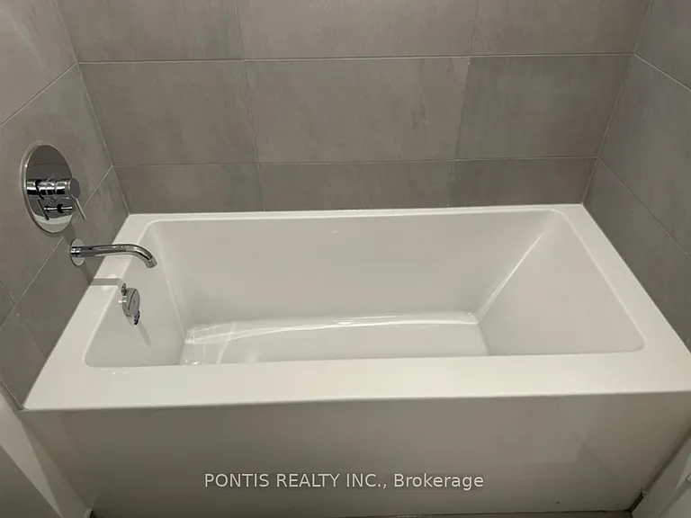 1000 Portage Pkwy #4508 — Photo 11