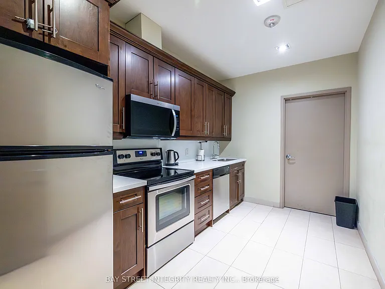 5740 Yonge St #1510 — Photo 24