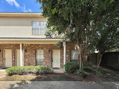 818 Meadow Bend Dr APT D, Baton Rouge, LA, 70820