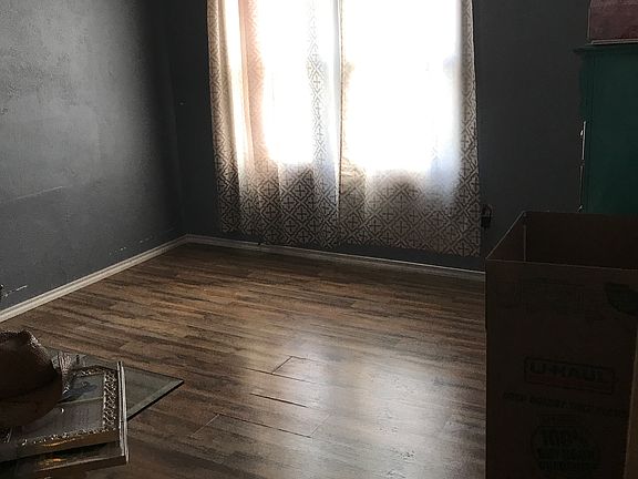 5th image of 2506 N Muskingum Ave