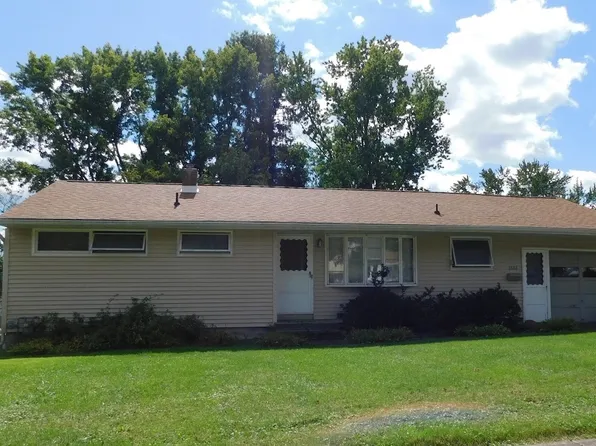 3626 Lyndale Dr, Endwell, NY 13760