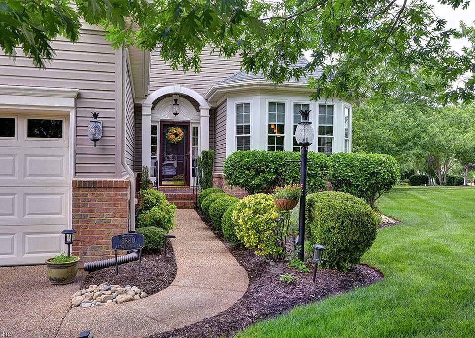 1st image of 6880 Arthur Hills Dr