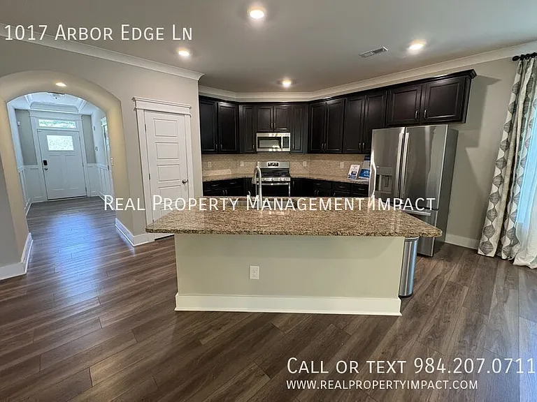 1017 Arbor Edge Ln — Photo 11