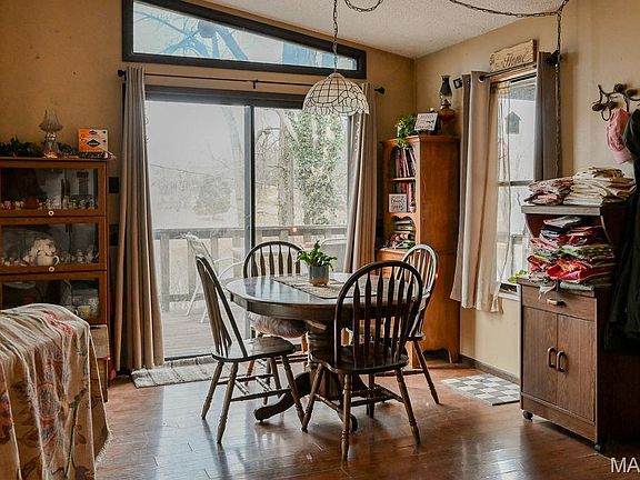 3rd image of 2187 Silver Springs Dr