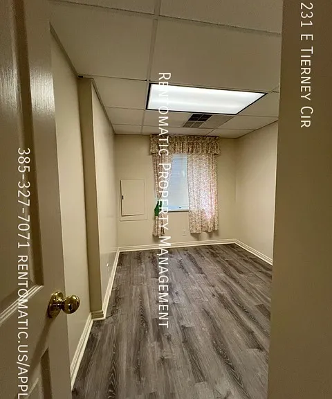 1231 E Tierney Cir — Photo 16