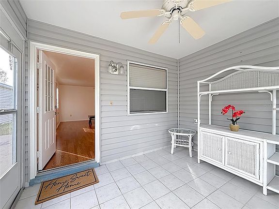 4th image of 1626 Gibbes Way