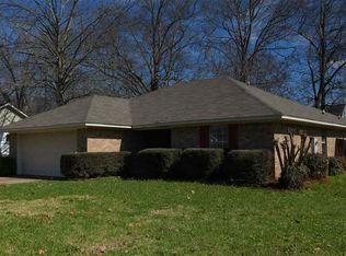 232 Hope Cir, Florence, MS 39073