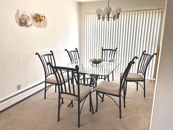 3rd image of 3800 Bayside Dr Unit 6
