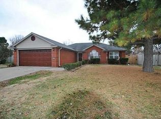 3267 Silverton St, Springdale, AR 72764