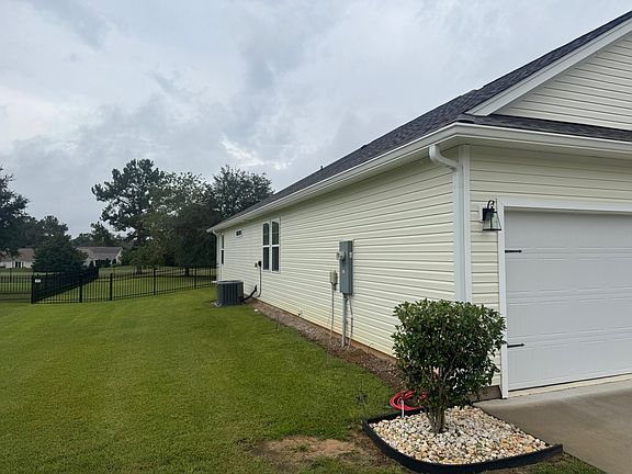 2nd image of 1383 Deercreek Dr