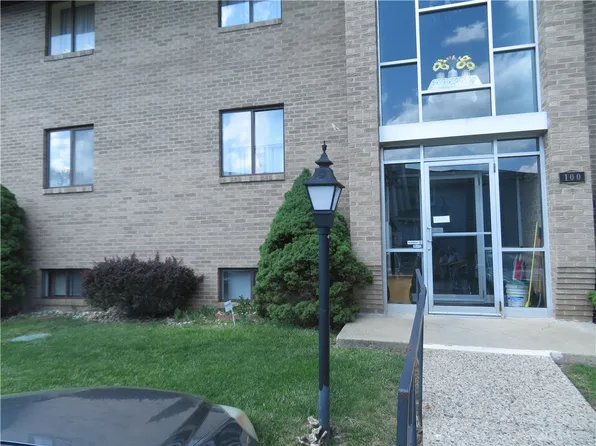101 Piper Ln #101, Butler, PA 16001