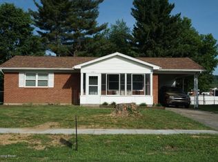 10911 Torrington Rd, Louisville, KY 40272