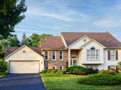 12715 Dorchester Trl, Apple Valley, MN, 55124