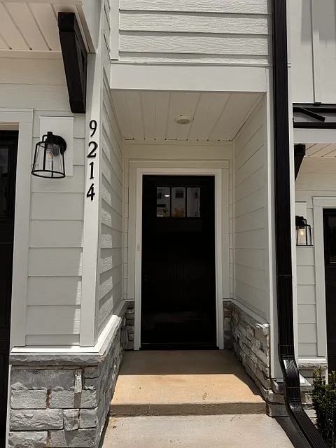 4 bed, 2505 sqft, $2,599 — Photo 4