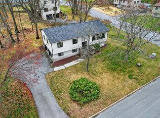 22 Cambridge Circle, Monroe, NY 10950