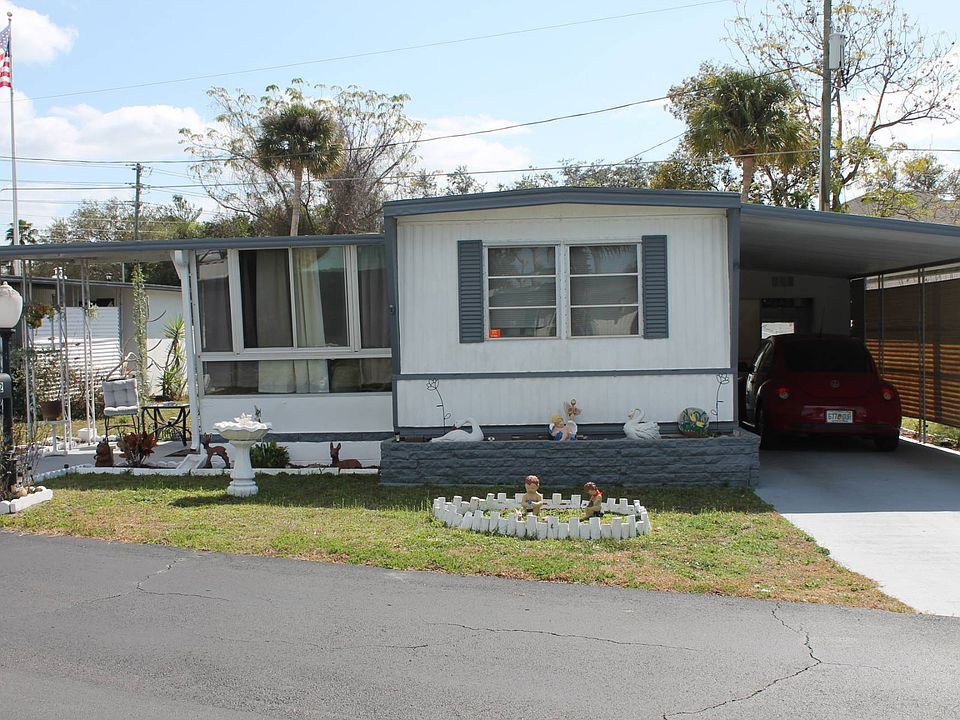 1st image of 22 Fleetwood Ave #22