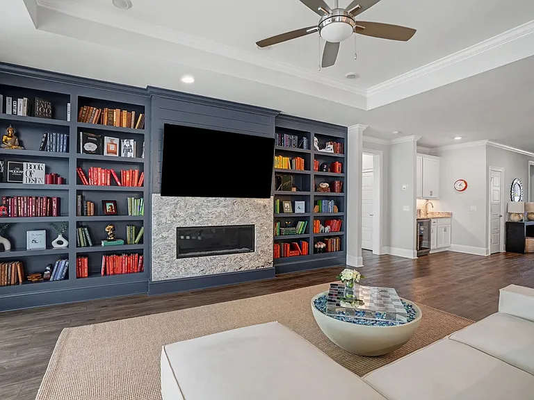 120 Hope Ln #B — Photo 13