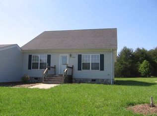 1524 Berkshire Dr, Newton, NC 28658