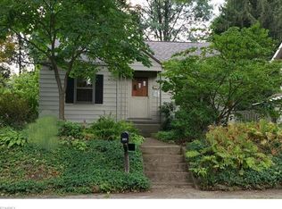 302 Saint Leger Ave, Akron, OH 44305