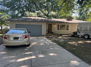 2619 Berry Ave, Independence, MO 64057