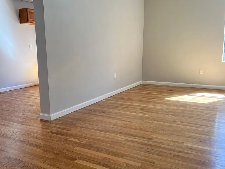 22 High St #4 — Photo 10