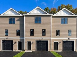 40 Cranberry Hwy #2, West Wareham, MA 02576