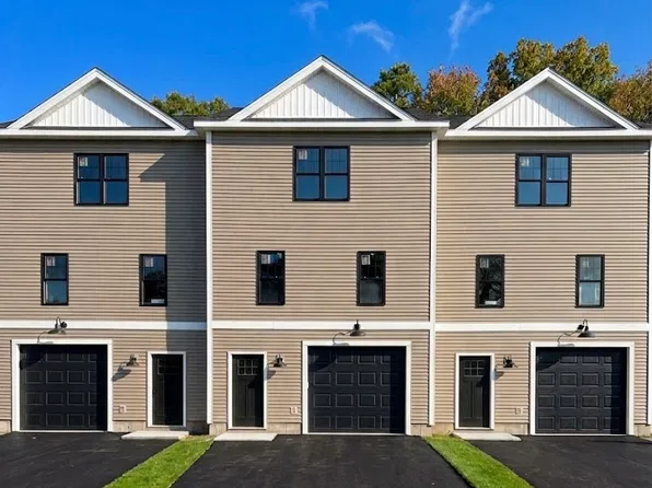 40 Cranberry Hwy #2, West Wareham, MA 02576
