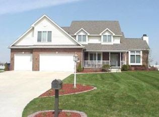 45 W Warren Dr, Valparaiso, IN 46385